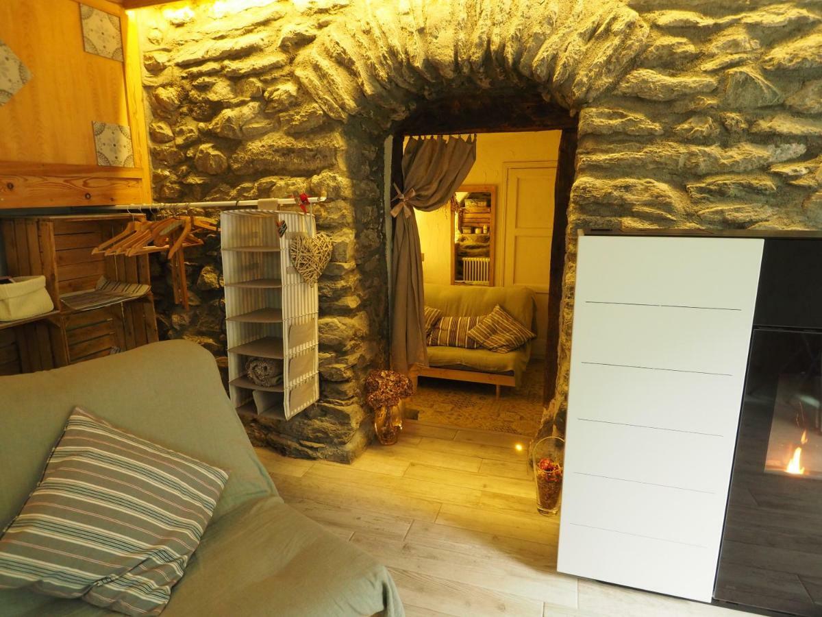 Bed and Breakfast Grange Epiney Bed E Breakfast La Salle Exterior foto